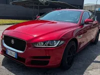 Usata Jaguar XE 180 CV (132 kW) 2016 Rosso Berlina