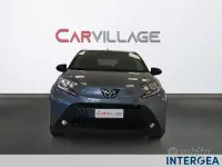 Usata Toyota Aygo X Trend 72 CV (52 kW) 2025 Blu SUV