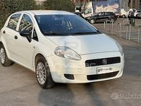 Usata Fiat Punto Evo Dynamic 69 CV (50 kW) 2011 Bianco Utilitaria