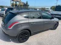 Usata Lancia Delta Platinum 190 CV (139 kW) 2013 Grigio Utilitaria