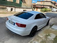 Usata Audi A5 S-Line 177 CV (130 kW) 2011 Bianco Coupé