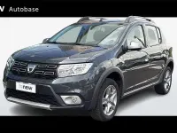 Usata Dacia Sandero Comfort 101 CV (74 kW) 2020 Grigio scuro Berlina