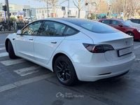 Usata Tesla Model 3 Standard Range Plus 88 kW (120 CV) 2023 Bianco Berlina