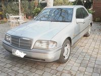 Usata Mercedes C200 136 CV (100 kW) 1995 Grigio Berlina