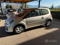 Usata Renault Twingo 75 CV (55 kW) 2010 Grigio Utilitaria
