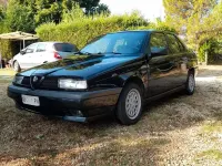 Usata Alfa Romeo 155 116 CV (85 kW) 1994 Nero Berlina