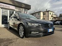 Usata VW Passat Business 120 CV (88 kW) 2019 Grigio Station wagon