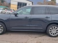 Gebraucht Volvo XC90 Momentum 235 PS (172 kW) 2021 Grau SUV