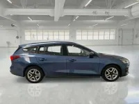 Usata Ford Focus Business Edition 120 CV (88 kW) 2022 Blu Station wagon
