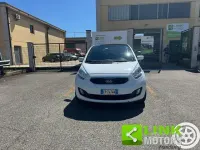 Usata Kia Venga 90 CV (66 kW) 2013 Bianco Utilitaria