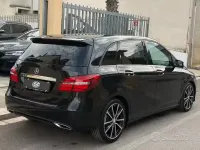 Begagnad Mercedes B200 136 HK (100 kW) 2016 Svart Minibuss