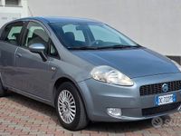 Usata Fiat Grande Punto Active 65 CV (47 kW) 2006 Grigio Utilitaria