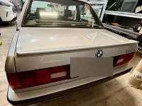 Usata BMW 318 136 CV (100 kW) 1990 Grigio Berlina