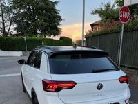 Usata VW T-Roc Sportline 116 CV (85 kW) 2024 Bianco SUV