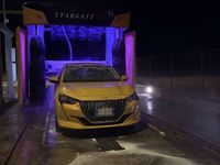 Usata Peugeot 208 Allure 101 CV (74 kW) 2021 Giallo Utilitaria