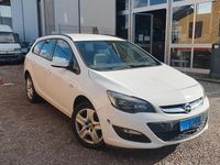 Usata Opel Astra 110 CV (80 kW) 2016 Bianco Station wagon