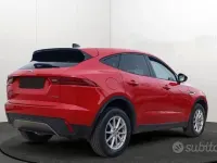 Usata Jaguar E-Pace R-Dynamic 150 CV (110 kW) 2018 Rosso SUV