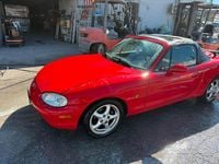 Usata Mazda MX5 110 CV (80 kW) 1998 Rosso Cabrio