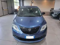 Usata Lancia Ypsilon Silver 69 CV (50 kW) 2023 Blu elegante Utilitaria