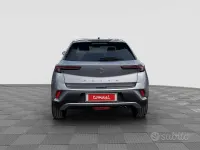 Usata Opel Mokka GS Line 131 CV (96 kW) 2021 Grigio SUV