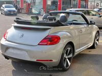 Usata VW Beetle Cabriolet 160 CV (117 kW) 2014 Marrone Cabrio