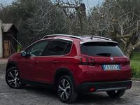 Usata Peugeot 2008 102 CV (75 kW) 2019 Rosso SUV