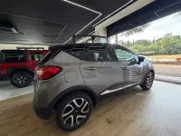 Usata Renault Captur 110 CV (80 kW) 2015 Argento SUV