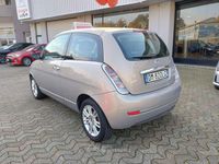 Usata Lancia Ypsilon 60 CV (44 kW) 2008 Beige Utilitaria