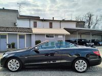Usata Mercedes E350 231 CV (169 kW) 2010 Nero Cabrio