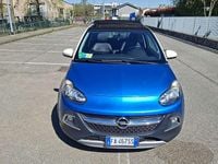 Usata Opel Adam Rocks 69 CV (50 kW) 2015 Blu/azzurro Utilitaria