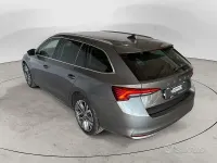 Usata Skoda Octavia Style 116 CV (85 kW) 2024 Grigio Station wagon