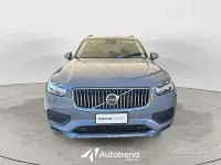 Usata Volvo XC90 Core 235 CV (172 kW) 2023 Grigio SUV