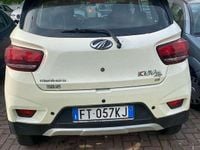 Usata Mahindra KUV100 83 CV (61 kW) 2018 Bianco SUV