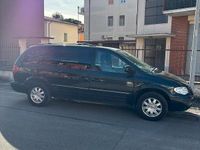 Usata Chrysler Voyager 150 CV (110 kW) 2007 Nero Monovolume