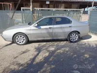 Usata Alfa Romeo 166 140 CV (102 kW) 2001 Grigio Berlina