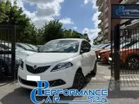 Usata Lancia Ypsilon Gold 69 CV (50 kW) 2023 Bianco pastello Utilitaria