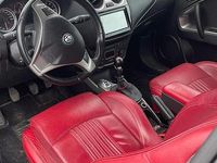 Usata Alfa Romeo MiTo Distinctive 105 CV (77 kW) 2010 Bianco Utilitaria