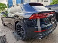 Usata Audi SQ8 Ambiente 507 CV (372 kW) 2022 Mythosschwarz metallic SUV