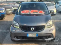 Usata Smart ForFour Passion 71 CV (52 kW) 2016 Grigio Utilitaria