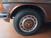 Käytetty Mercedes C230 109 HP (80 kW) 1978 Ruskea Coupe - kaksiovinen