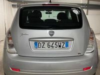Usata Lancia Ypsilon 60 CV (44 kW) 2010 Grigio Utilitaria