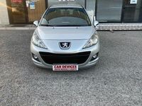 usata Peugeot 207 1.4 HDi 70CV-NEOPATENTATI