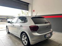 Usata VW Polo Trendline 65 CV (47 kW) 2018 Argento Utilitaria