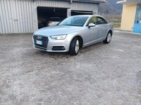Usata Audi A4 Business 150 CV (110 kW) 2016 Argento Berlina