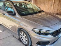 Usata Fiat Tipo Easy 120 CV (88 kW) 2019 Bronzo Station wagon