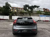 Usata Volvo V40 114 CV (83 kW) 2015 Grigio Berlina