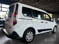 Usata Ford Transit Connect 101 CV (74 kW) 2022 Bianco Monovolume