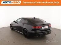 Usata Jaguar XE R-Dynamic 179 CV (131 kW) 2020 Nero Berlina