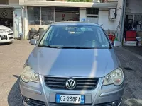 Usata VW Polo Sportline 69 CV (50 kW) 2006 Grigio Utilitaria