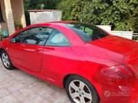 Usata Peugeot 307 CC 136 CV (100 kW) 2004 Rosso Cabrio